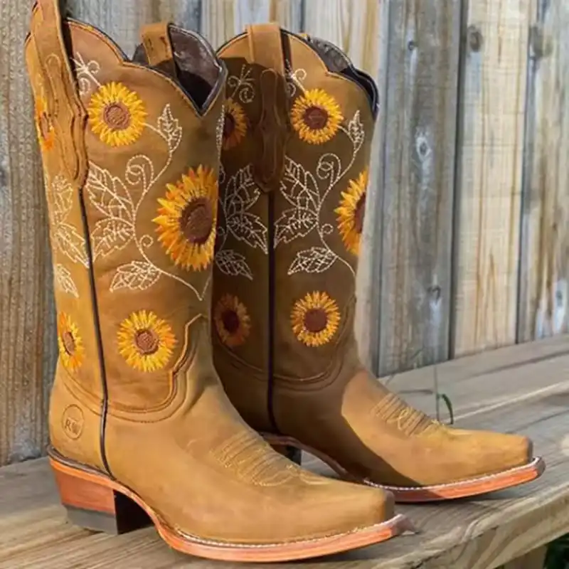 Winter Women Fashion Boots Outdoor Comfort Walking Shoes Embroidery Brown Leather Boots
